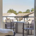 Lumaia - Vue Cite, Terrasse & Piscine *